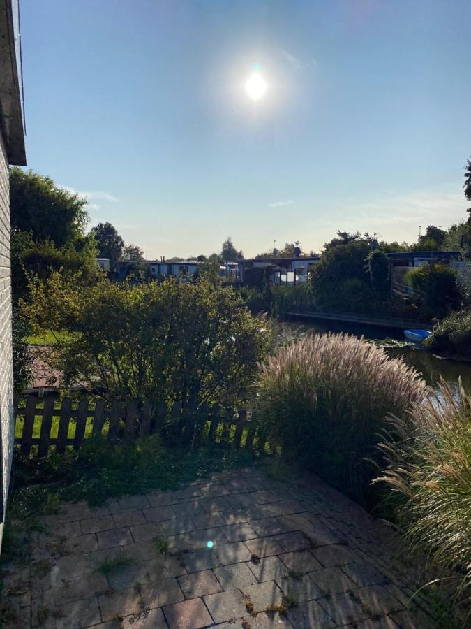 Recreatie Centrum De Hollepoarte 2 Chalets87 Makkum Exteriör bild