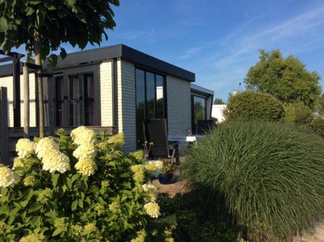 Recreatie Centrum De Hollepoarte 2 Chalets87 Makkum Exteriör bild